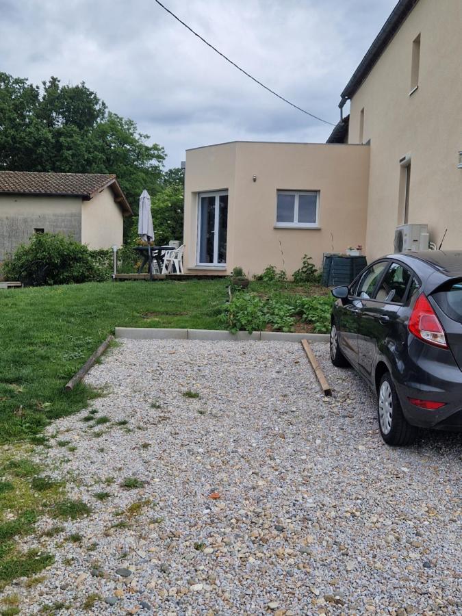 Gite Le Saint Benoit Lamillarié エクステリア 写真